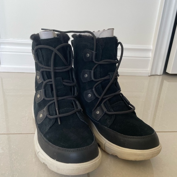 Sorel Explorer II Joan Faux Fur Winter Boots - Size 8 - Picture 2 of 5